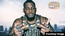 DJ Arafat a été élu meilleur artiste de coupé-décalé de l'année en Côte d'Ivoire, le 15 octobre 2016.