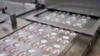 Pil percobaan untuk obat COVID-19 produksi Pfizer. 