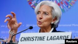 Christine Lagarde, mantan Menkeu Perancis yang kini menjabat sebagai Direktur IMF (foto: dok). IMF menyerukan agar Perancis untuk menaikkan laju reformasi ekonominya.