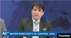 Uilder Alexandro Sanchez, tadqiqotchi, Vashingtondagi Xalqaro soliq va sarmoya markazi ilmiy xodimi