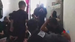 خانواده قربانیان طبس: جنازه‌های سوخته را با پا داخل آمبولانس جا می‌دادند