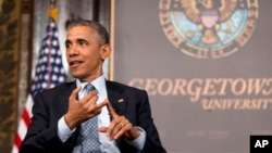 លោក​ប្រធានាធិបតី​ បារ៉ាក់​អូបាម៉ា​ ថ្លែង​នៅ​ឯ​ជំនួបកំពូល Catholic-Evangelical Leadership​ ស្តីពីការ​ជម្នះ​លើ​ភាព​ក្រី​ក្រ​ ធ្វើឡើង​នៅឯសាកលវិទ្យាល័យ​ Georgetown ក្នុង​រដ្ឋធានីវាស៊ីនតោន កាលពីថ្ងៃទី១២ ខែឧសាភា ឆ្នាំ២០១៥។