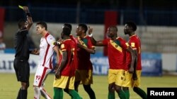 L'équipe tunisienne contre l'équipe guinéenne le 9 octobre 2016 à Monastir, en Tunisie lors des journées éliminatoires.