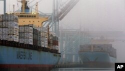 미국 서부 로스앤젤레스 항에 컨테이너선들이 정박해있다. (자료사진)