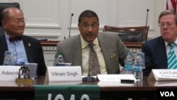 프랭크 로즈 미 국무부 군축·검증·이행담당 차관보 (가운데)가 19일 워싱턴DC의 레이번 의원회관에서 한미연구소(ICAS) 주최로 열린 토론회에서 연설하고 있다. 