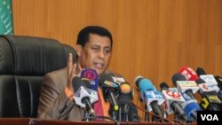 Dubbii himaa ministrii haajaa alaa Itiyoophiyaa, Ambaasaaddar Dinaa Muftii (Suuraa faayilii)