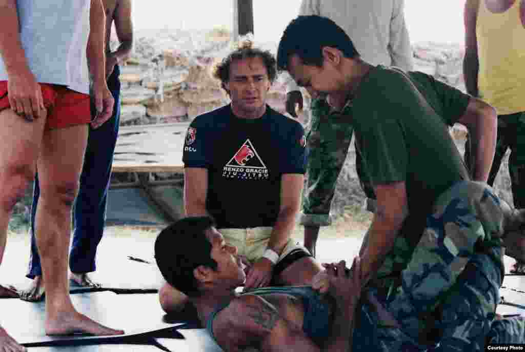 Peter Maguire, a former American journalist in Cambodia, observes Jiu Jitsu trainees in Cambodia in 1990s. (Courtesy photo/ Peter Maguire&#39;s archive)