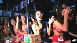 Beberapa panti pijat mencoreng citra pariwisata Thailand dengan bertindak sebagai fron bagi pelacuran, seperti terjadi di beberapa kawasan bisnis di Bangkok (foto: dok). 