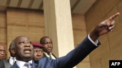 Le président ivoirien Laurent Gbagbo au palais présidentiel à Abidjan, le 25 janvier 2011.