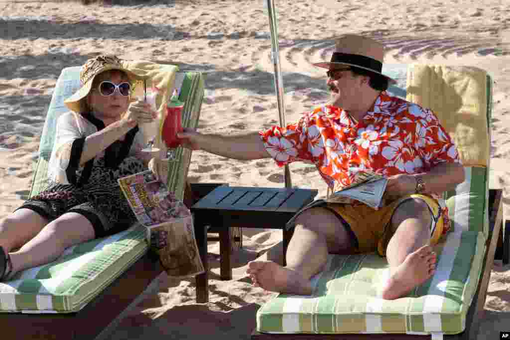 Shirley MacLaine and Jack Black in a scene from &quot;Bernie&quot; (Photo courtesy Millennium Entertainment)