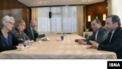 Venada muzokaralar, Eron va AQSh delegatsiyalari