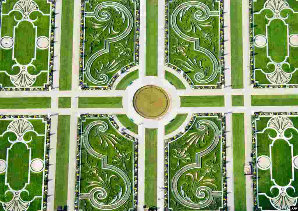 Germaniya turistik maskanlariga ko&#39;kdan nazar.