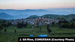 View of the community of Huamantaga in the central Andes, where the water-harvesting system is located.
