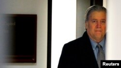 Stiv Benon dolazi na saslušanje u Predstavnički dom Kongresa