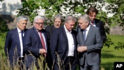 Para Menlu enam negara pendiri Uni Eropa melakukan pertemuan darurat di Berlin, Jerman untuk membahas dampak Brexit, Sabtu (25/6). 