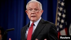 Jaksa Agung AS Jeff Sessions Kamis (4/1) membatalkan kebijakan mantan presiden Barack Obama soal pemakaian ganja (foto: dok).
