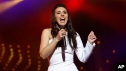 ซูซานา จามาลาดิโนวา ศิลปินเพลงชาวยูเครนที่ถูกรัสเซียระบุชื่อในทะเบียนบุคคลที่รัฐต้องการ (AP Photo/Sergei Chuzavkov, File )