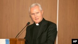 Foto mantan pejabat Vatikan, Monsignor Nunzio Scarano di Salerno, Italia (Foto: dok).