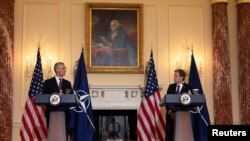 کنفرانس خبری آنتونی بلینکن، وزیر امور خارجه ایالات متحده، و ینس استولتنبرگ، دبیر کل ناتو در واشنگتن (چهارشنبه ۱۱ خرداد ۱۴۰۱) 