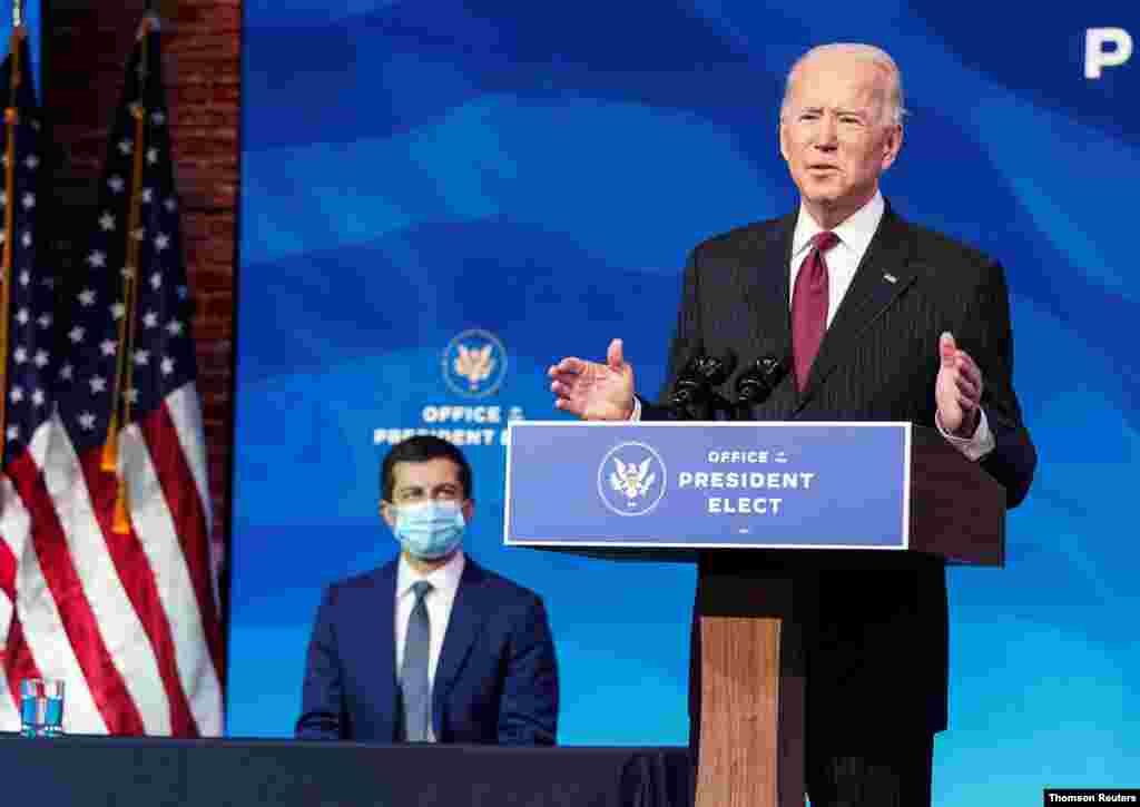 조 바이든 미국 대통령 당선자가 새행정부 교통부 장관으로 지명한 피트 부티지지 전 인디애나주 사우스벤드 시장을 델라웨어 윌밍턴 대통령 인수위 본부에서 소개했다. 