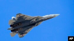 রাশিয়ার অত্যাধুনিক যুদ্ধবিমান সুখোই এসইউ-৫৭। ফাইল ফটো। 