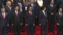 习近平和安倍亚非峰会期间会面