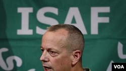 Panglima Tertinggi Militer di Afghanistan, Jenderal John Allen di ibukota Kabul (4/2).