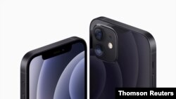 미국 애플사가 신형 스마트폰 '아이폰12'를 공개했다.