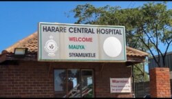 Harare Central Hospital, like other health institutions in Zimbabwe, has been struggling for over a week to deal with a shortage of COVID-19 vaccine, May 28, 2021. (Columbus Mavhunga/VOA)
