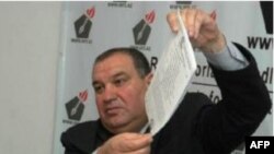 Dövlət ittihamçısı hüquq müdafiəçisinə 4 il həbs istəyib