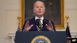 Tingkat kepercayaan publik AS terhadap Presiden Joe Biden turun pada angka 38 persen bulan Januari lalu (foto: dok). 