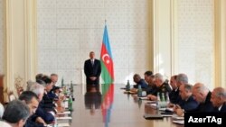 İlham Əliyevin sədrliyi ilə Nazirlər Kabinetinin iclası keçirilib 