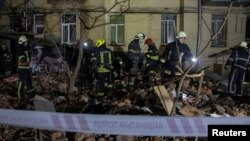 30일 우크라이나 하르키우에서 러시아의 미사일 공격으로 파괴된 건물.