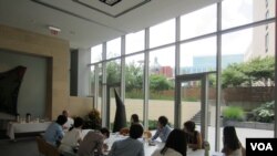 미국 워싱턴에서 열린 연수 프로그램에 참가한 탈북 대학생들.