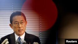 FILE PHOTO: Fumio Kishida, Japan's ruling Liberal Democratic Party (LDP) lawmaker and former foreign minister, announces his candidacy for the party's presidential election at a news conference in Tokyo, Japan, August 26, 2021. (REUTERS/Issei Kato/File Ph)