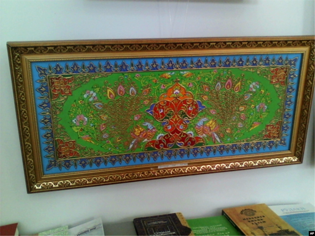 Rassom Abdurahmon Ismoilov ijodi 