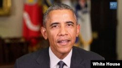 Presiden AS Barack Obama menyampaikan pidato mingguannya di Gedung Putih (31/1). 