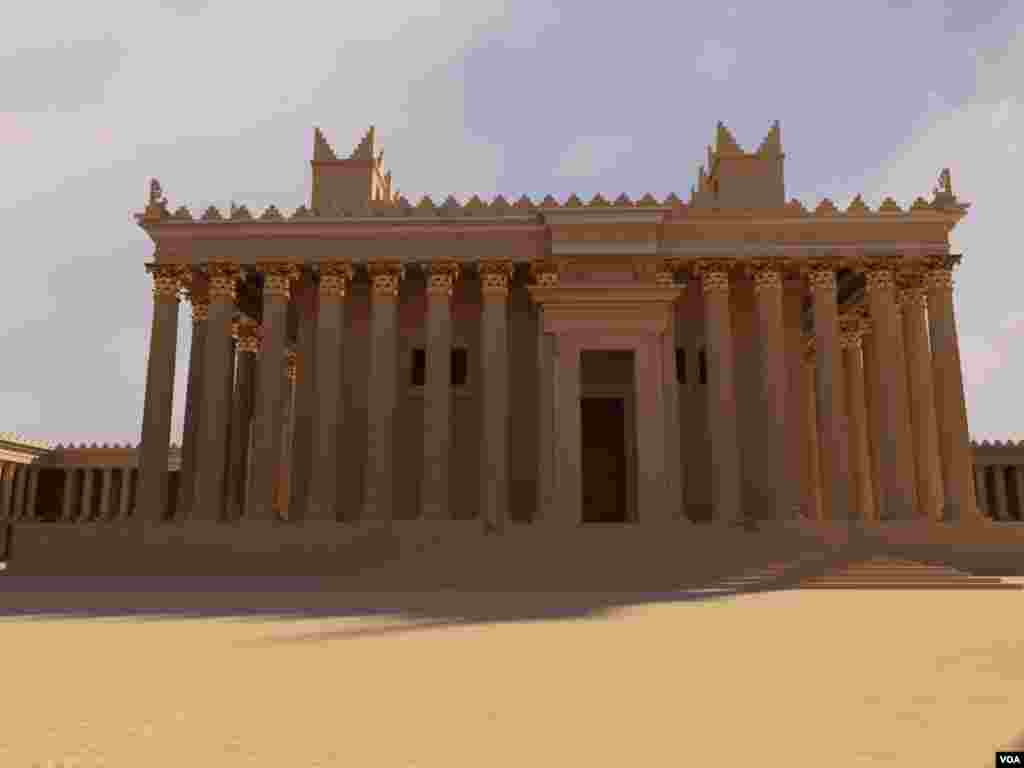 One of the original renderings of the 3D model of Temple Bell, in Palmyra, made from Bassel Khartabil photographs. (Bassel, New Palmyra.org)