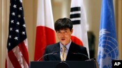 In this Sept. 2014 file photo, North Korean human rights activist Shin Dong-hyuk delivers remarks during an event on human rights in North Korea at the Waldorf Astoria Hotel, in New York. (AP Photo/Jason DeCrow, File)
