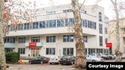 Pojedini radnici „Eroneta“ su odlazak iz preduzeća bez otpremnine uslovili zapošljavanjem svoje djece. Uprava je takav dogovor prihvatila (Foto: CIN)
