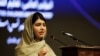 Nobelovka Malala Yousafzai govori tokom samita "Obrazovanje djevojčica u muslimanskim zajednicama: izazovi i mogućnosti" u Islamabadu, 12. januara 2025. Ona je oštro kritikovala talibansku vladu zbog ograničavanja pristupa žena obrazovanju i zapošljavanju.