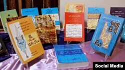 Yaylıq nəşriyyatının çap etdiyi bəzi kitablar (Foto: Yaylıq nəşriyyatının İnstagram səhifəsi)