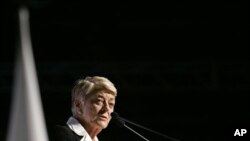 Former vice-presidential candidate Geraldine Ferraro address attendees at the Women's Summit 2008 on the Bryant University campus in North Smithfield, Rhode Island, March 13, 2008 (file photo)