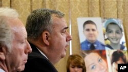 Komesar bostonske policije svedoči pred Odborom za unutrašnju bezbednost Predstavničkog doma američkog Kongresa. 