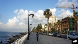 Beirut's unlikely economic boom can be seen in construction along the Corniche, 01 Sep 2010