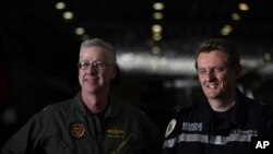 លោក​ឧត្តមនាវីត្រី​​ Kevin Sweeney ​នាយកបុគ្គលិក​របស់​លោក​រដ្ឋ​មន្ត្រី​ការពារជាតិ​បាន​លាឈប់​ពីការ​ងារ។