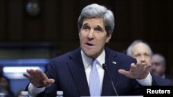 លោក​ចន ឃឺរី​ (John Kerry)​ សមាជិក​ព្រឹទ្ធ​សភា​​អាមេរិក​ ត្រូវ​ទទួល​ការ​តែងតាំង​ពី​សភា​ជា​រដ្ឋមន្ត្រី​ក្រសួង​ការ​បរទេស​ស.រ.អា.។​