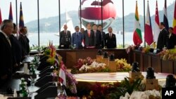 Indonesian President Joko Widodo, center, stands with other leaders of the Association of Southeast Asian Nations to listen to ASEAN anthem during the 42nd ASEAN Summit in Labuan Bajo, Indonesia, May 10, 2023.