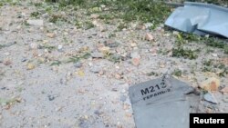 Dio bespilotne letjelice, ono što ukrajinske vlasti smatraju iranskim dronom samoubicom Shahed-136, nakon što je oboren u Odesi