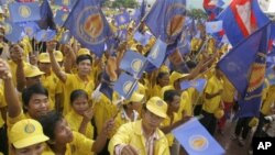 នៅក្នុង​ការបោះឆ្នោត​កាលពី​ខែកក្កដា​ឆ្នាំ​២០១៣ ​គណបក្ស​ហ៊្វុនស៊ីនប៉ិច​​បាន​បាត់បង់​អាសនៈ​ក្នុងរដ្ឋ​សភាជាតិ។​